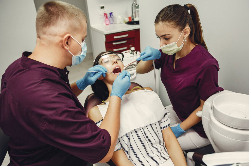 Dental Assistant